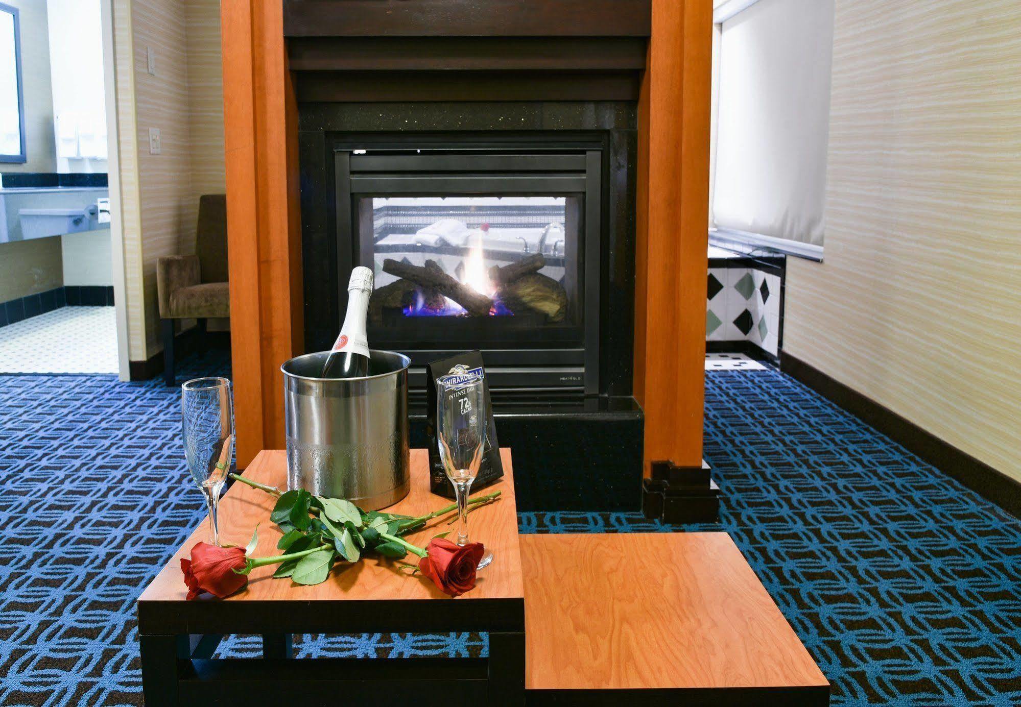 Fairfield Inn Hartford Airport Windsor Locks Kültér fotó